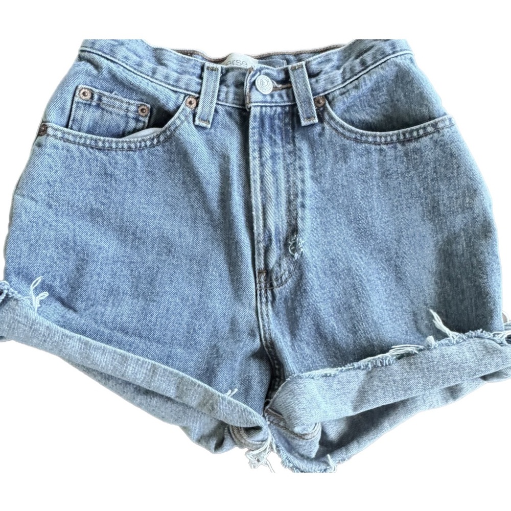 Vintage // GAP Denim Highwaisted Cut off Shorts
